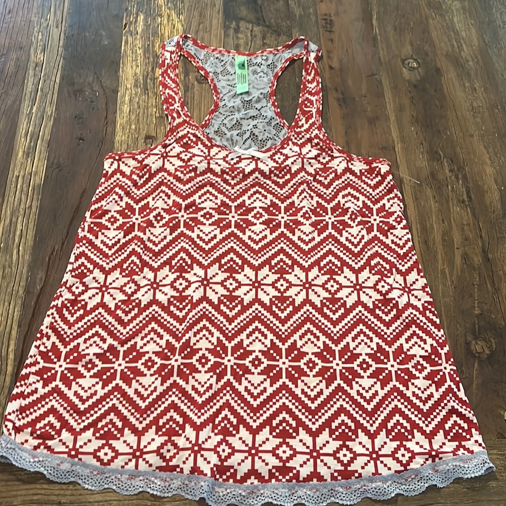 Honeydew Sleep tank NWOT